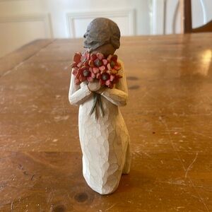 Willow Tree “Surrounded by Love” figurine